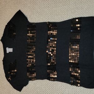 ⭐3 for $15 Black sweater with shiny black embellishments.